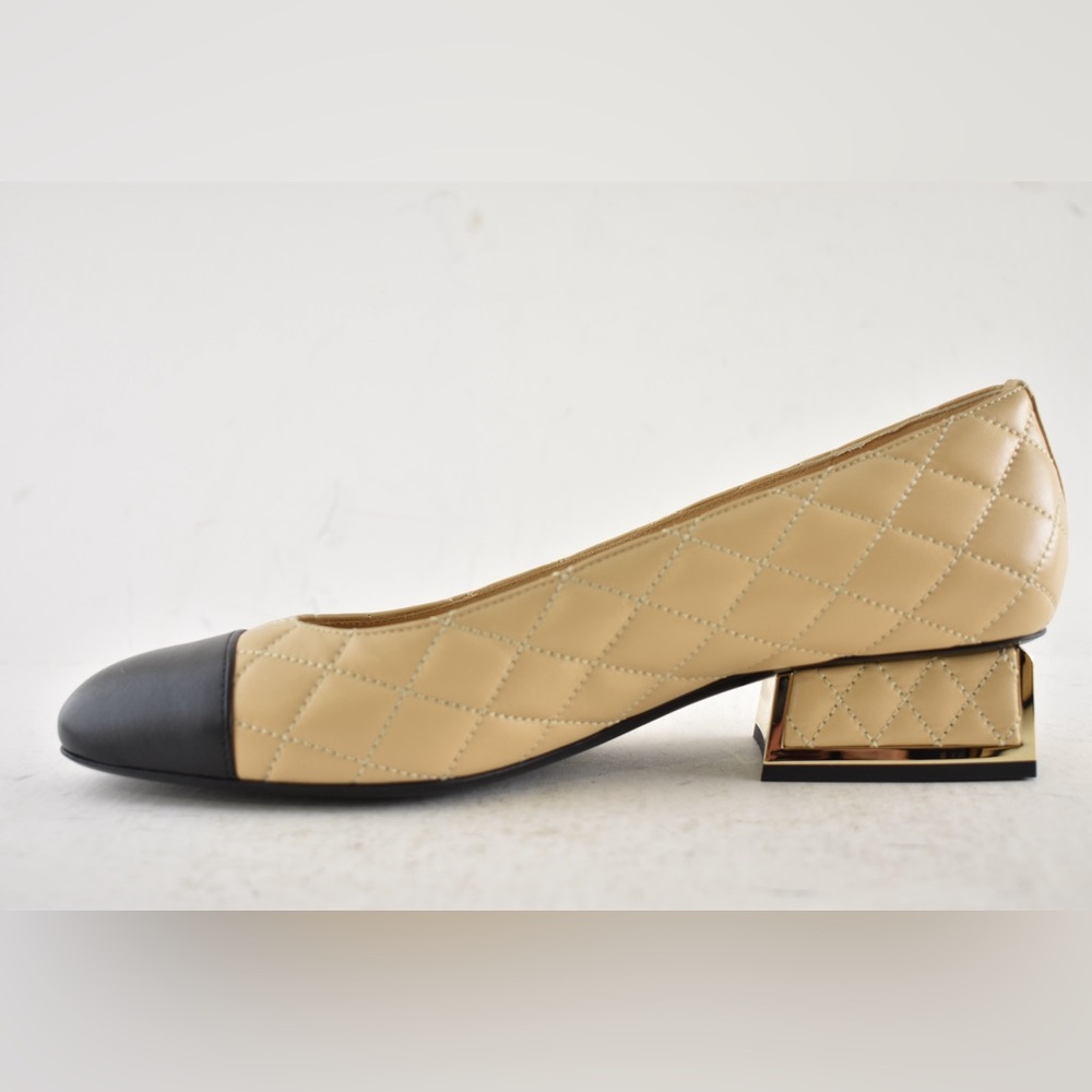 Chanel 24B Beige Lambskin Quilted Black Cap CC Logo Gold Block Heel Pumps 37.5 - Picture 11 of 16